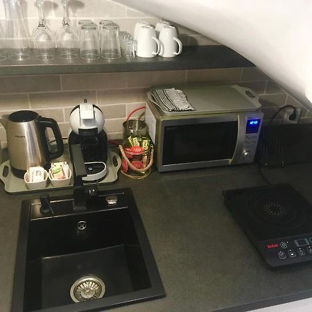 Boróka Apartman Belváros Veszprém Esterno foto