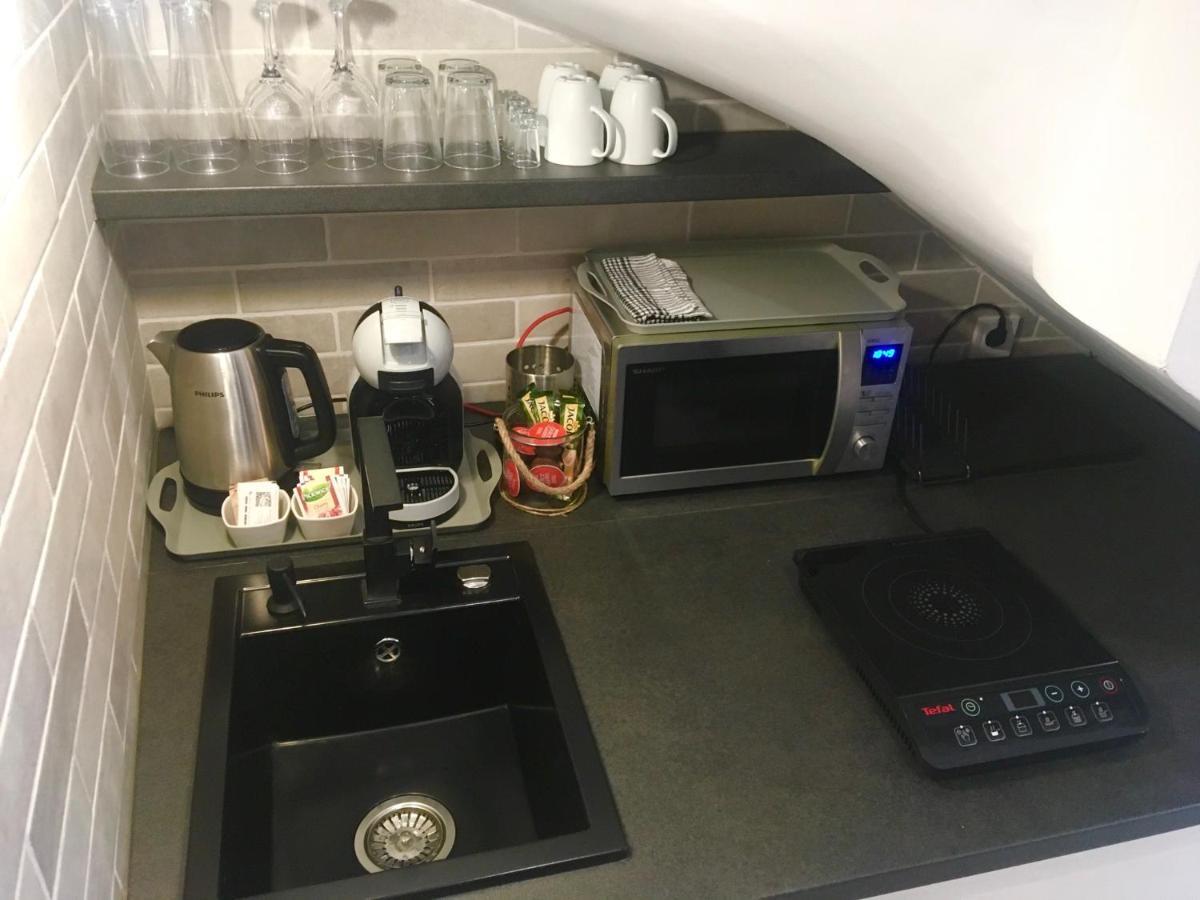 Boróka Apartman Belváros Veszprém Esterno foto