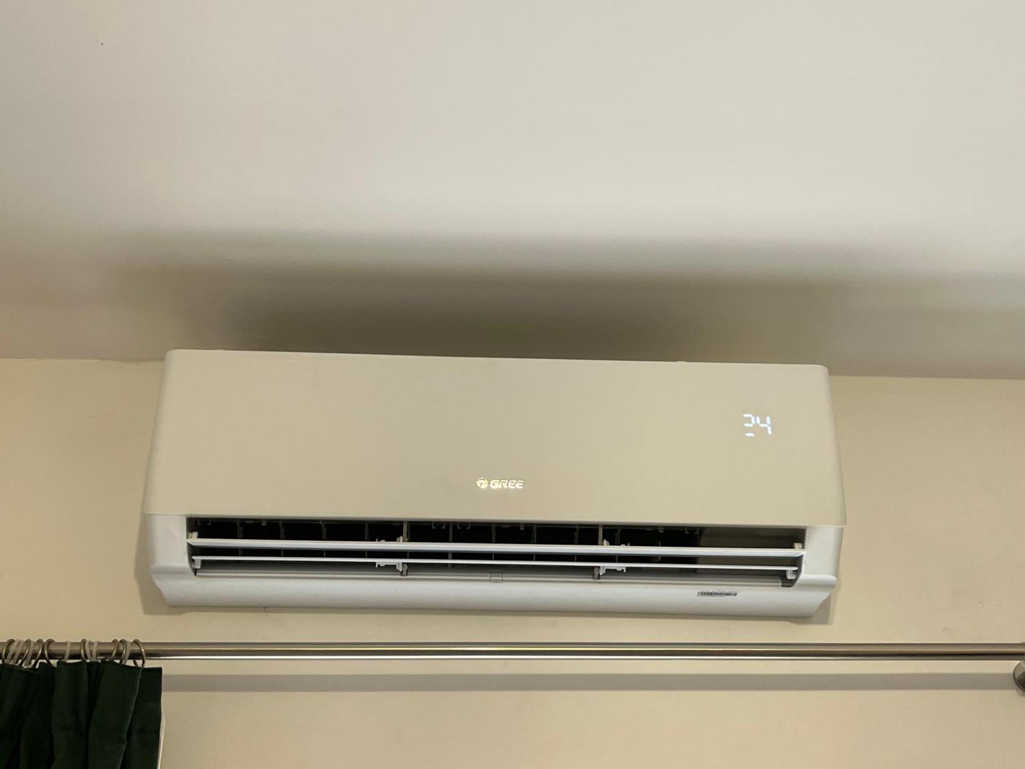Boróka Apartman Belváros Veszprém Esterno foto